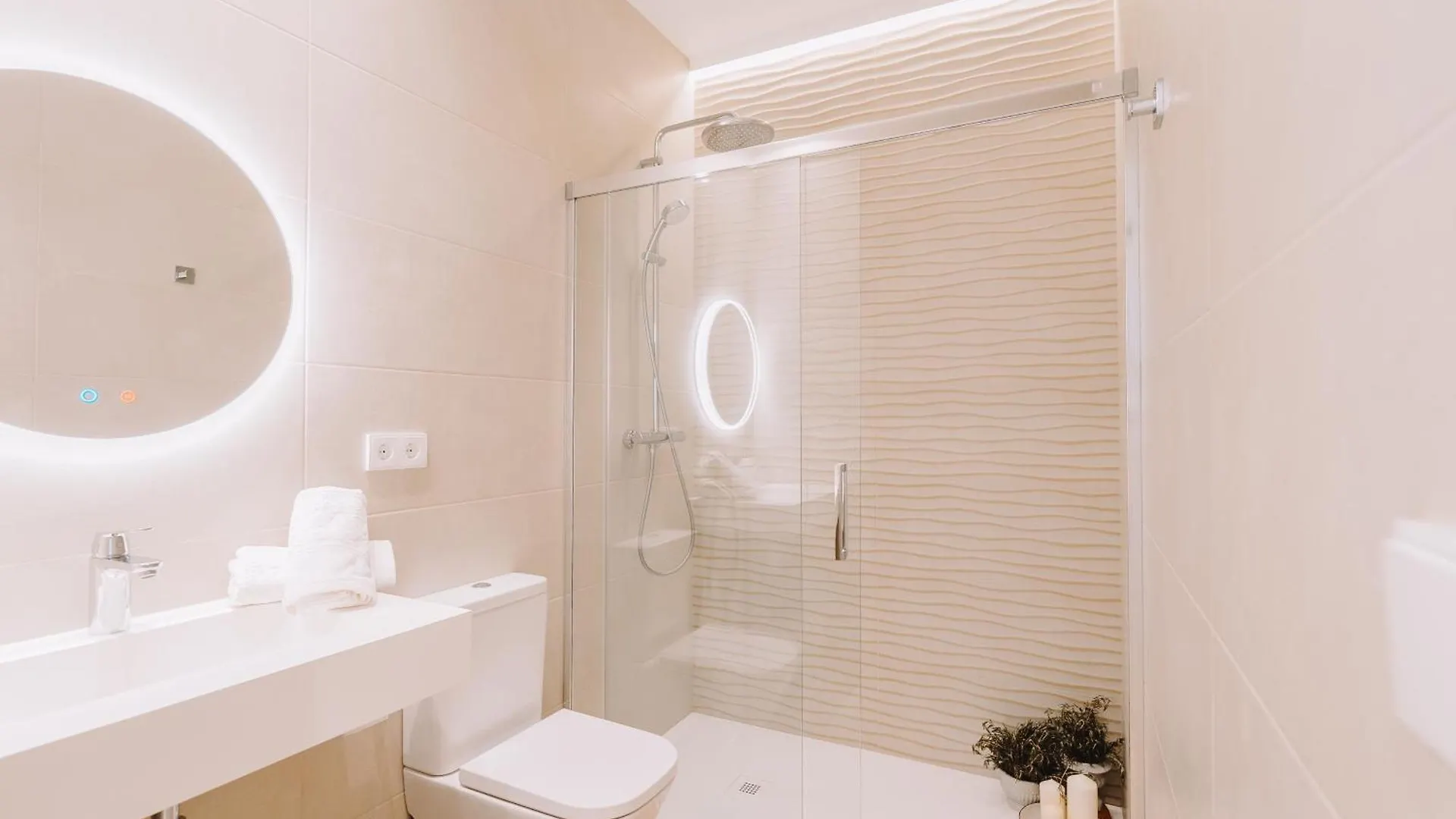 Carmen Suites Málaga 0*,